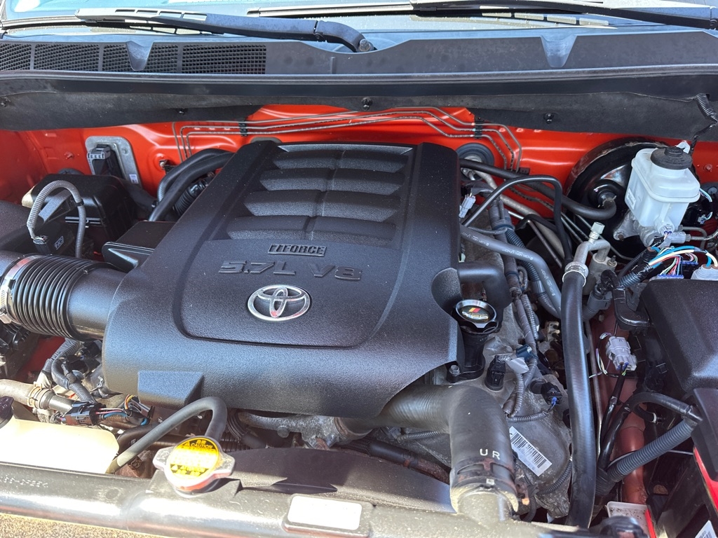 Toyota Tundra 4WD Truck CrewMax 5.7L FFV V8 6-Spd AT TRD Pro (Natl) 2016