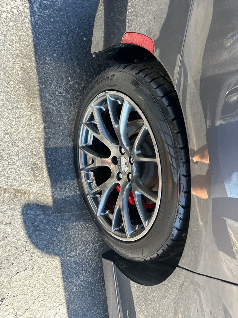 2016 Dodge Charger SRT8 392 photo 11