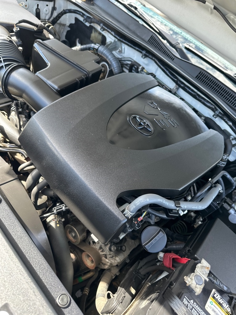 2017 Toyota Tacoma SR5 Double Cab V6 4x4 photo 16