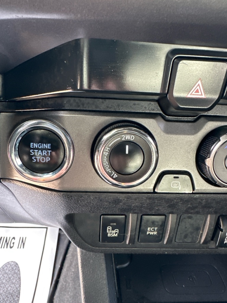 Toyota Tacoma 4WD TRD Off Road Double Cab 6' Bed V6 AT (Natl) 2019 Toyota Tacoma 4WD TRD Off Road Double Cab 6' Bed V6 AT (Natl) 2019