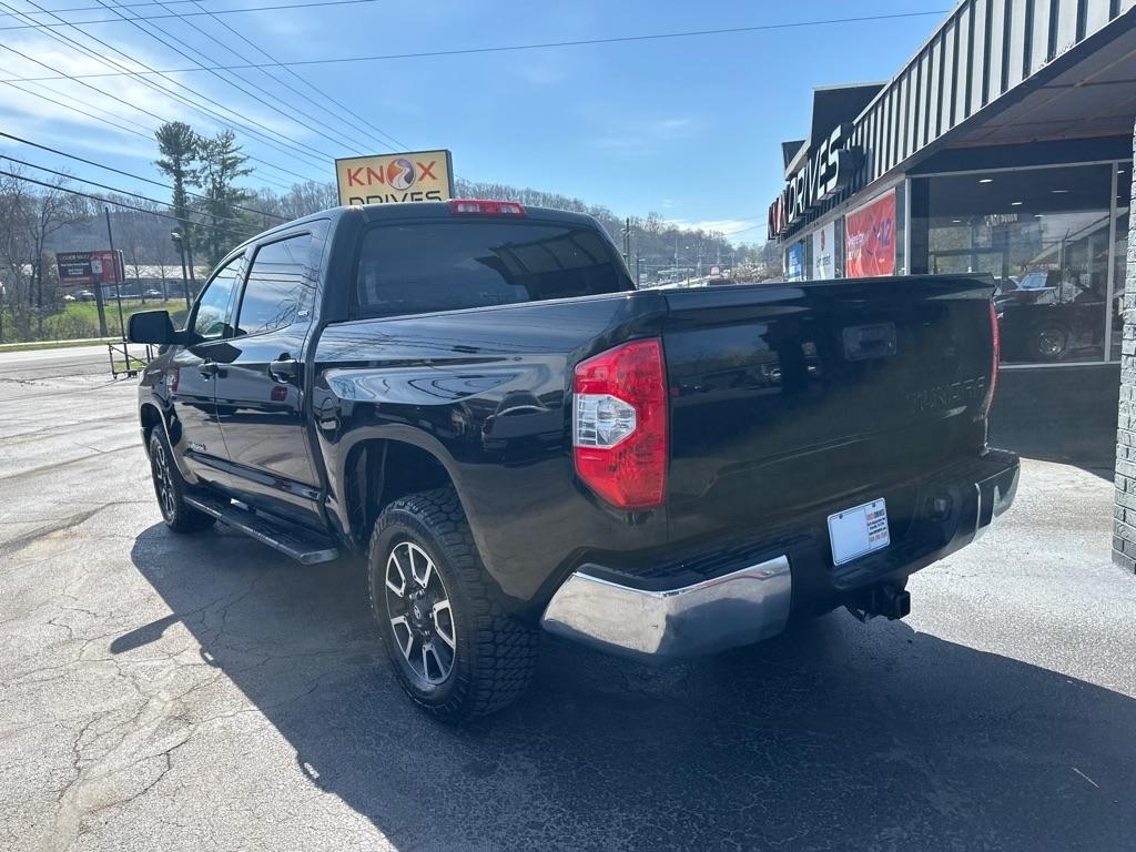 Toyota Tundra 4WD TRD Pro CrewMax 5.5' Bed 5.7L FFV (Natl) 2017