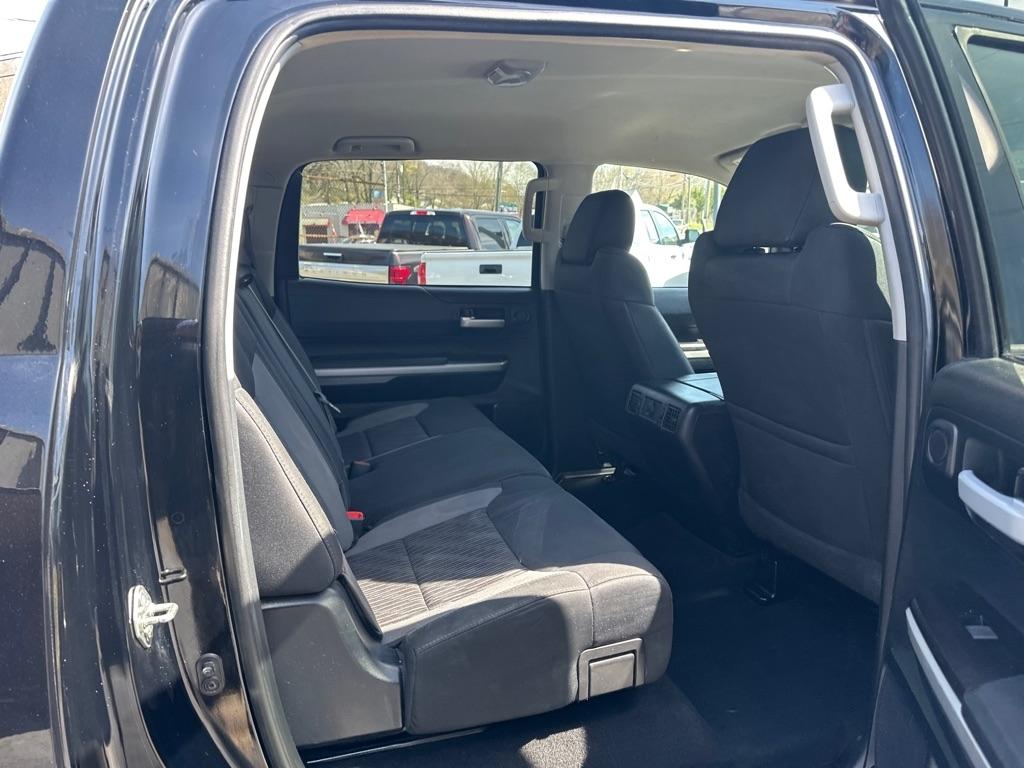 Toyota Tundra 4WD TRD Pro CrewMax 5.5' Bed 5.7L FFV (Natl) 2017