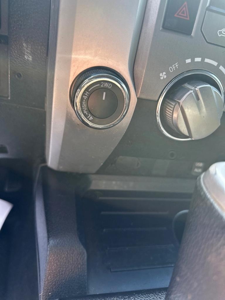 Toyota Tundra 4WD TRD Pro CrewMax 5.5' Bed 5.7L FFV (Natl) 2017