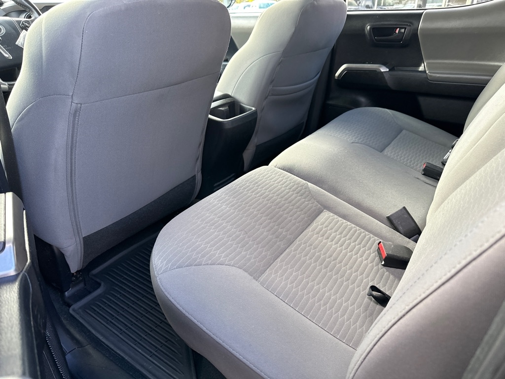 Toyota Tacoma TRD Off Road Double Cab 5' Bed V6 4x4 MT (Natl) 2017