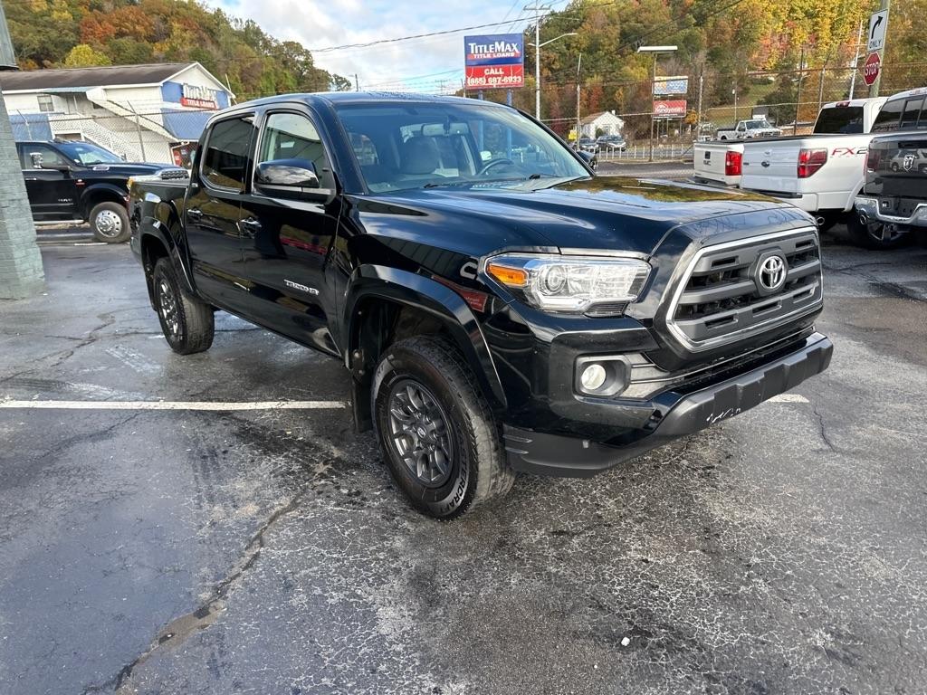 Toyota Tacoma TRD Off Road Double Cab 5' Bed V6 4x4 MT (Natl) 2017