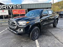 2017 Toyota Tacoma 