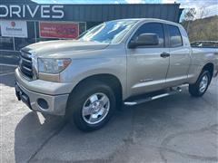 2010 Toyota Tundra 4WD Truck 