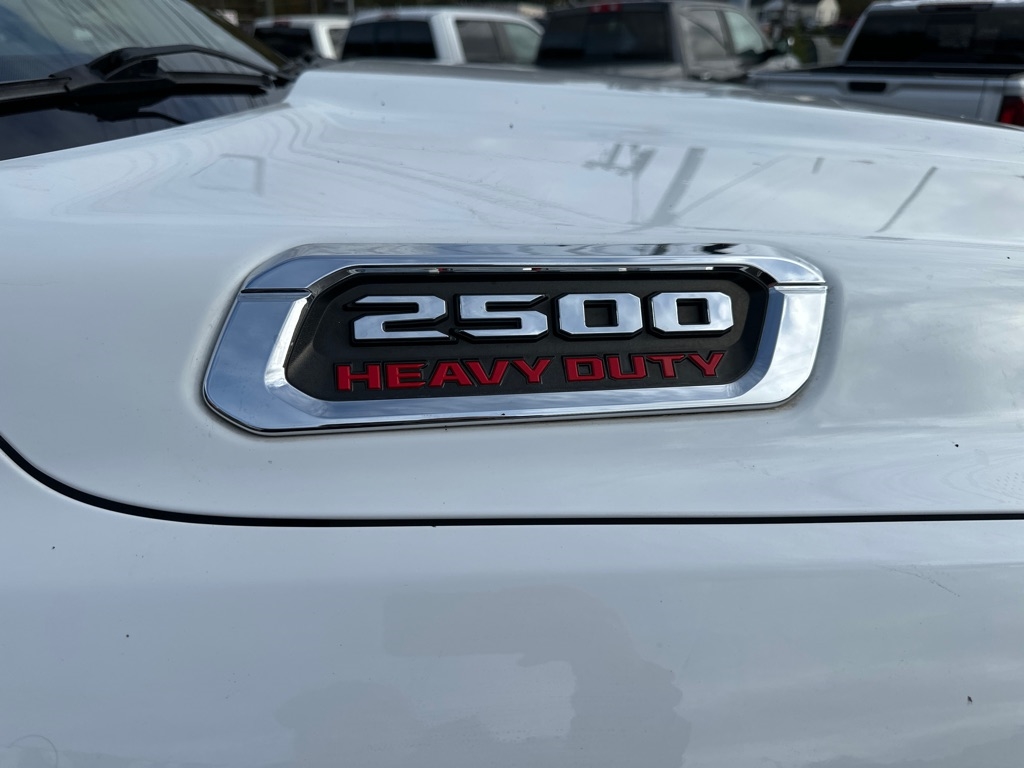 RAM 2500 Big Horn 4x4 Crew Cab 6'4" Box 2019