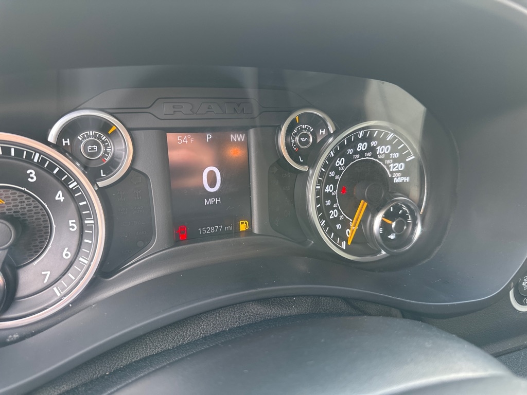 RAM 2500 Big Horn 4x4 Crew Cab 6'4" Box 2019