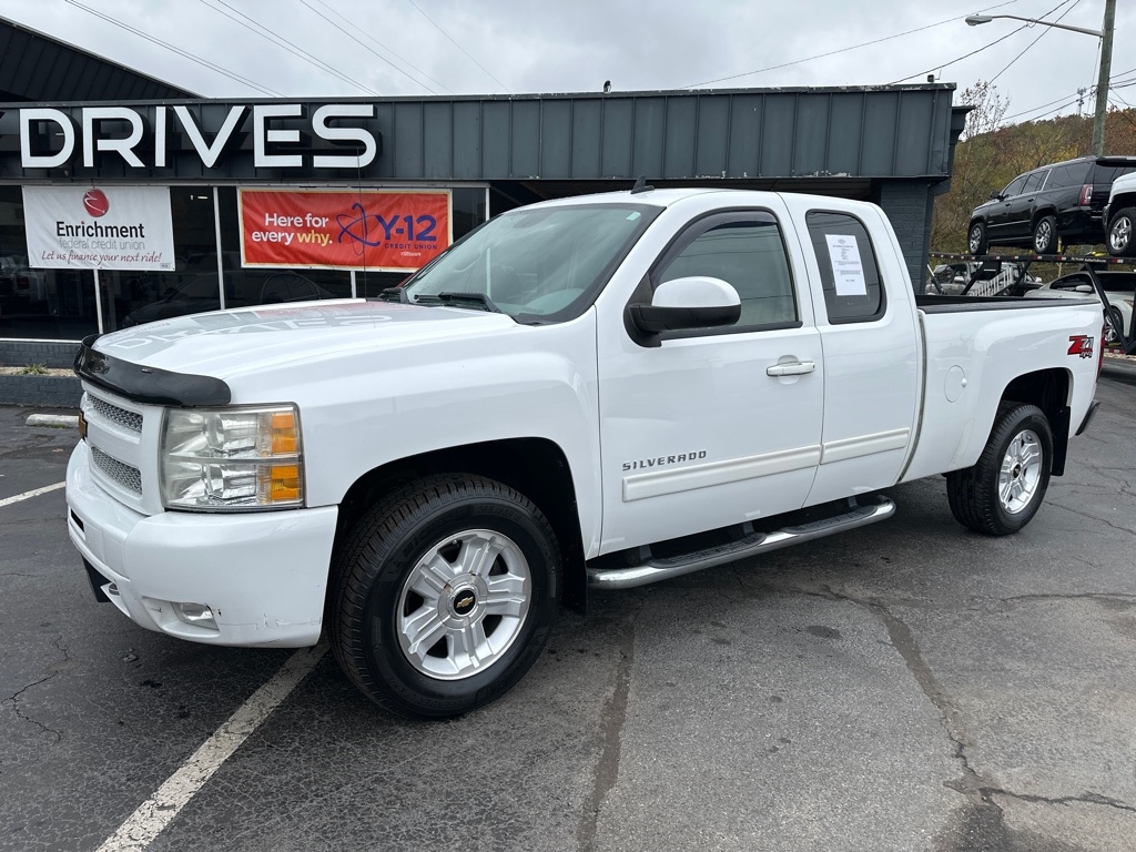 2011 Chevrolet Silverado 1500 4WD Ext Cab 143.5" LTZ