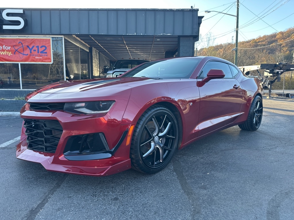 2016 Chevrolet Camaro 2dr Cpe 2SS