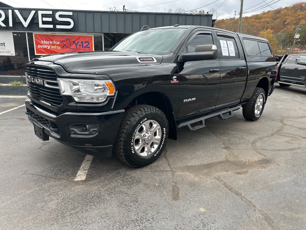 2020 RAM 2500 Big Horn 4x4 Crew Cab 6'4" Box
