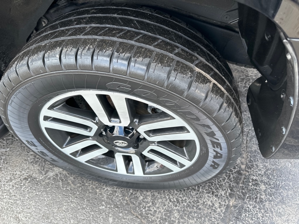 Toyota 4Runner 4WD 4dr V6 Trail Premium (Natl) 2015