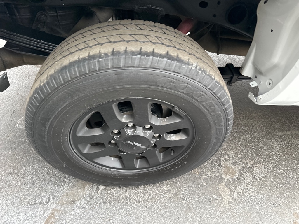 Chevrolet Silverado 2500HD Built After Aug 14 4WD Crew Cab 153.7" Work Truck 2015