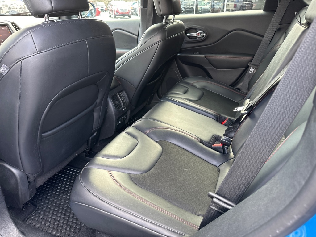 Jeep Cherokee Trailhawk 4x4 2021