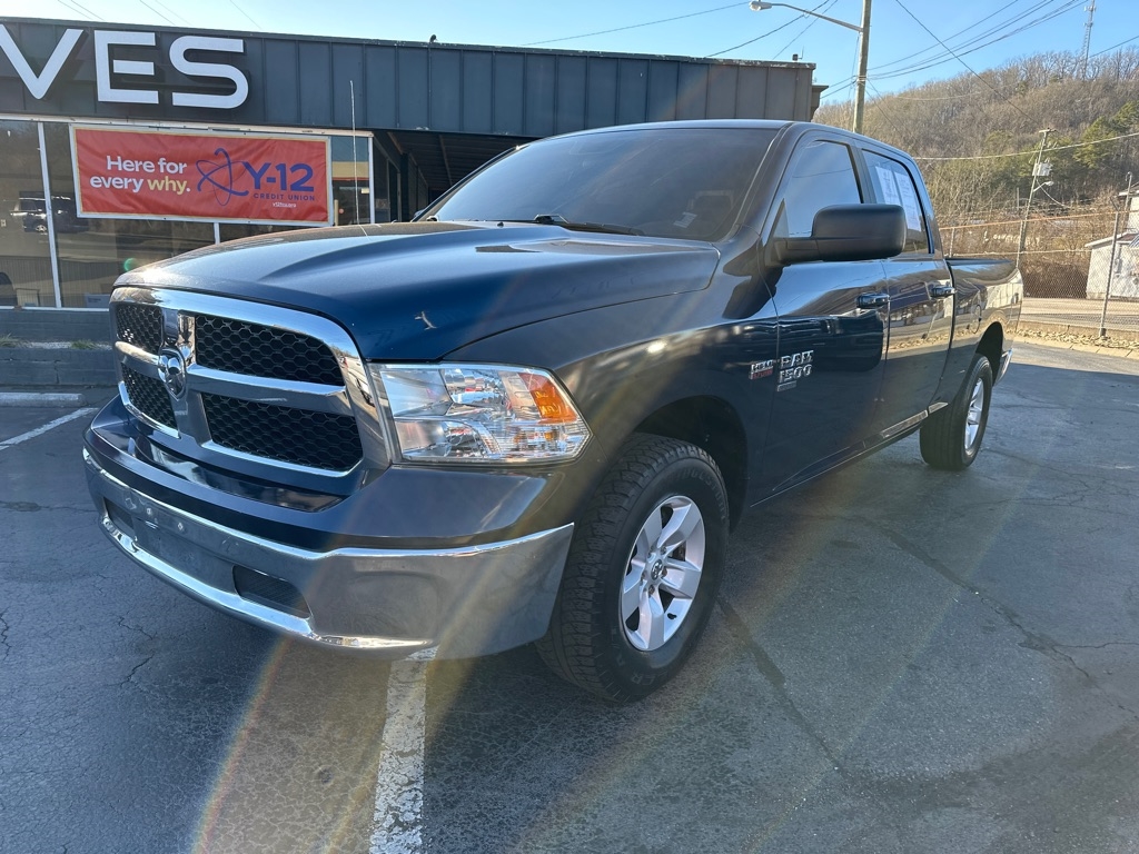RAM 1500 Classic SLT 4x4 Crew Cab 6'4" Box 2020