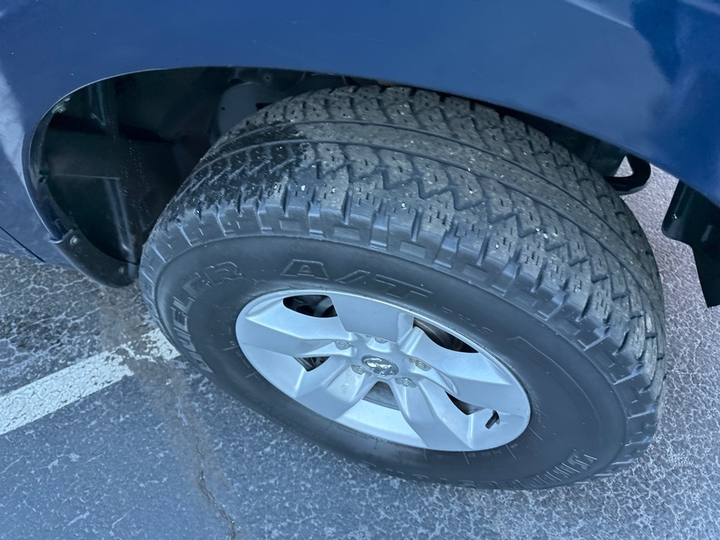 RAM 1500 Classic SLT 4x4 Crew Cab 6'4" Box 2020