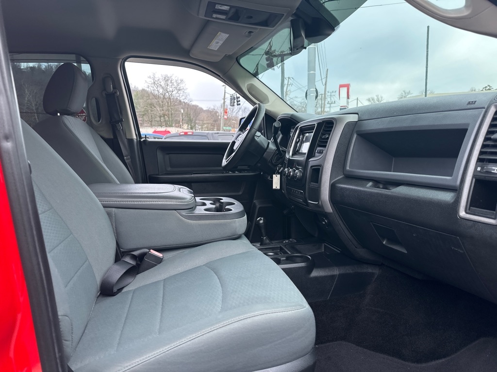 RAM 2500 4WD Crew Cab 149" Tradesman 2014