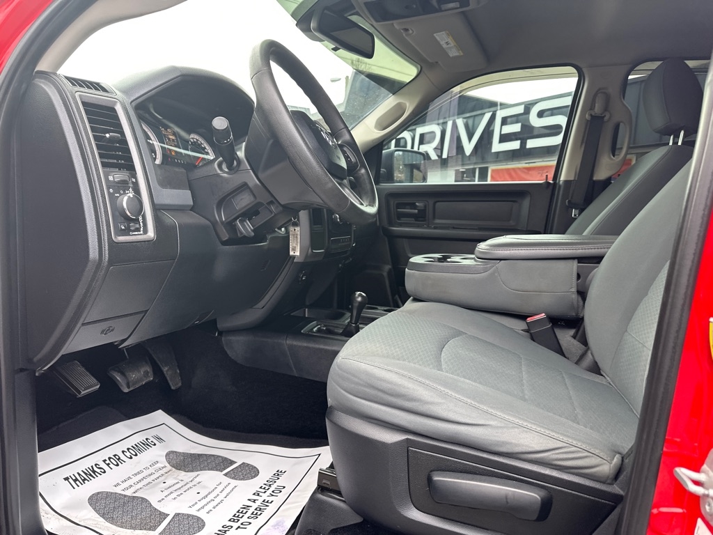 RAM 2500 4WD Crew Cab 149" Tradesman 2014