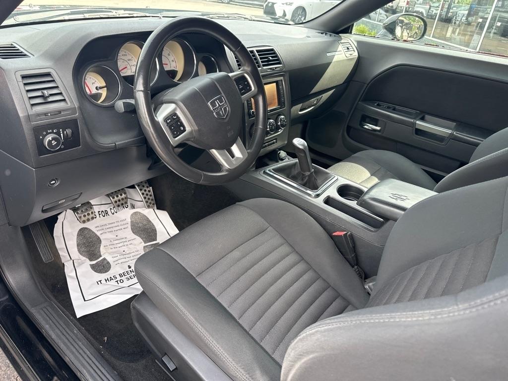 Dodge Challenger 2dr Cpe R/T 2013