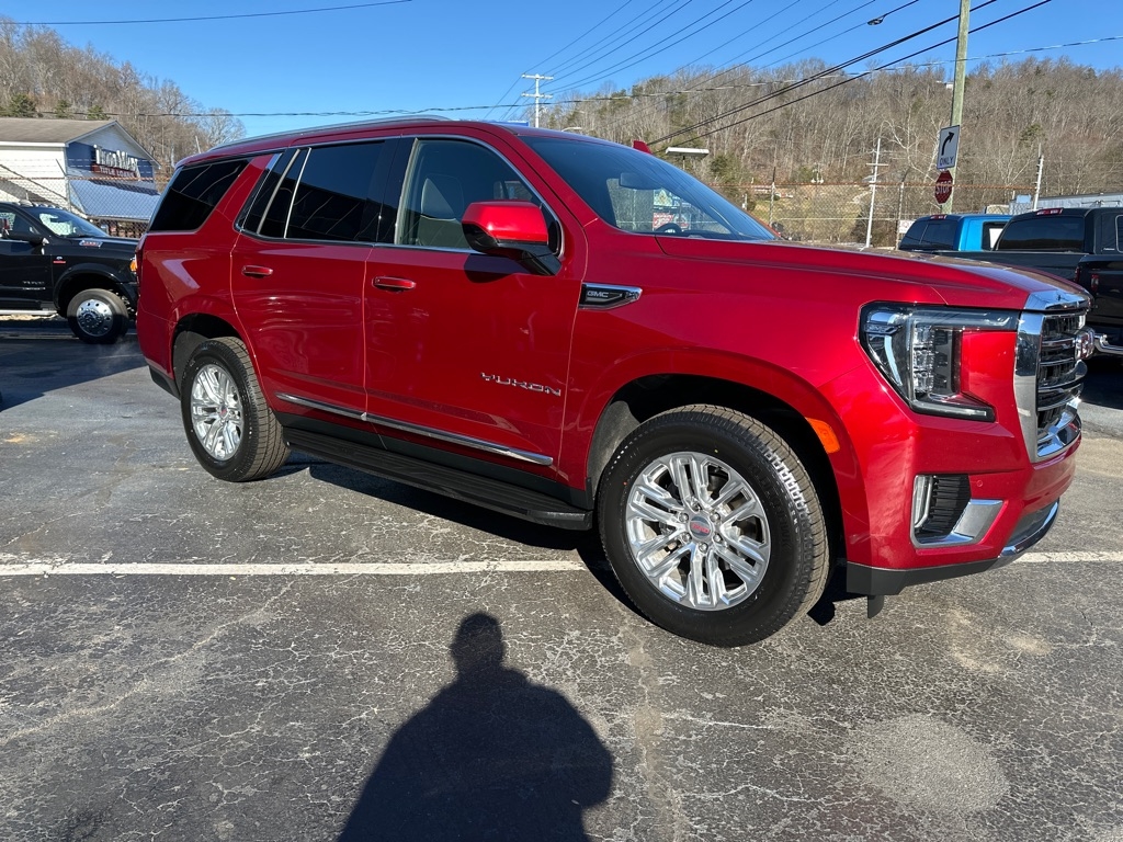 GMC Yukon 4WD 4dr SLT 2021