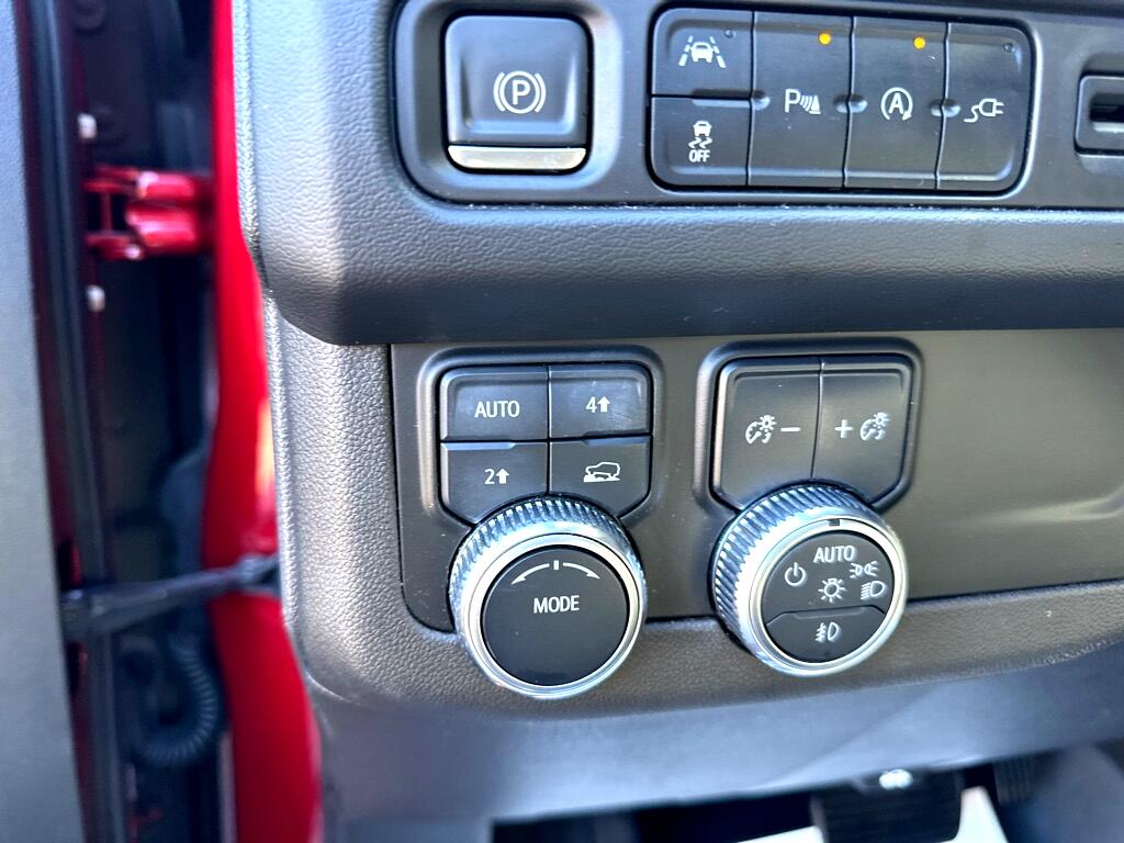 GMC Yukon 4WD 4dr SLT 2021