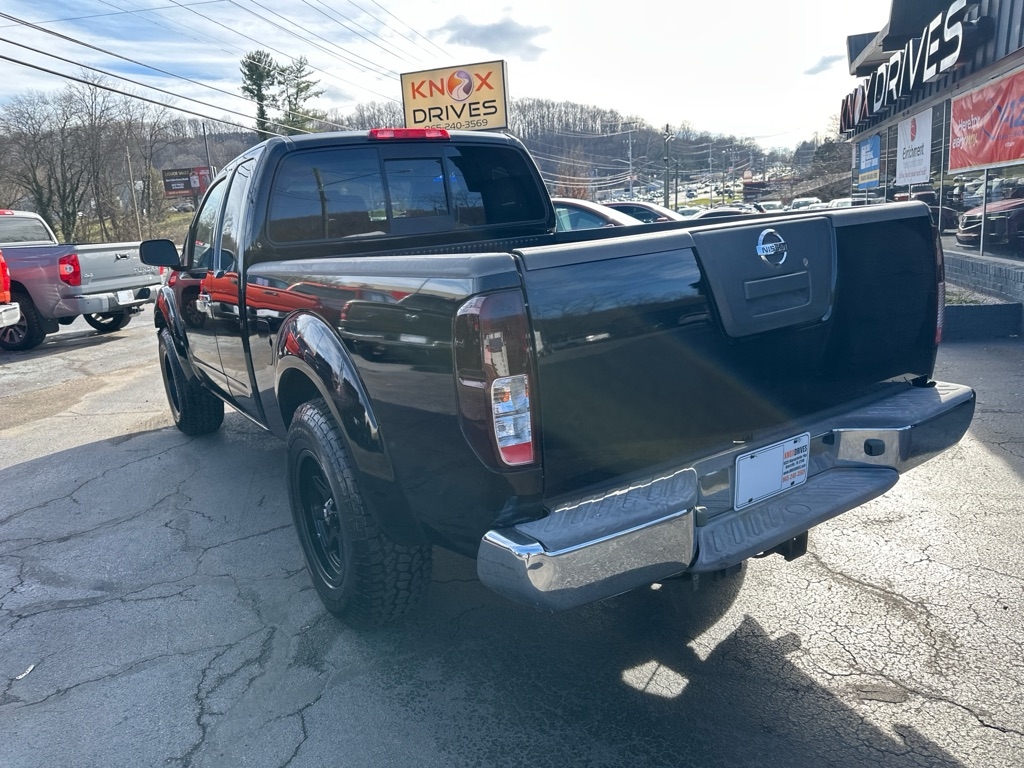 Nissan Frontier 2WD King Cab V6 Auto SE 2010