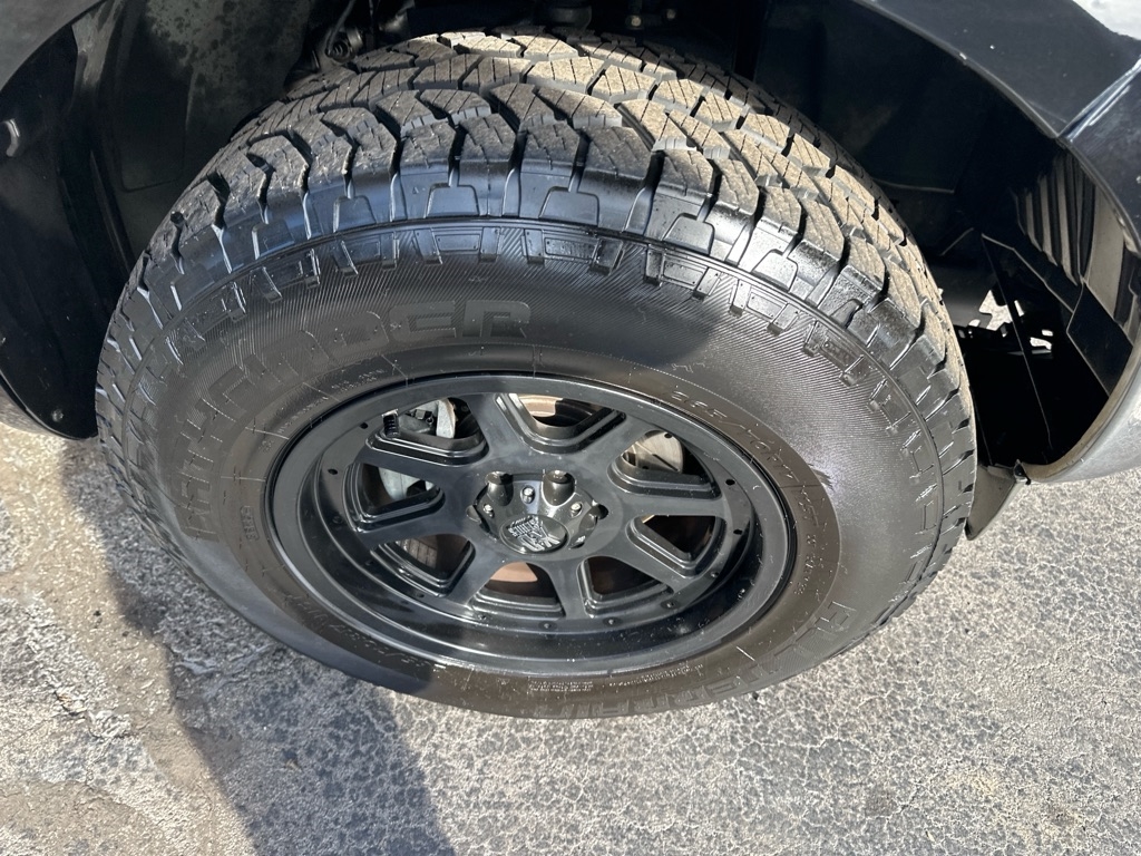 Nissan Frontier 2WD King Cab V6 Auto SE 2010