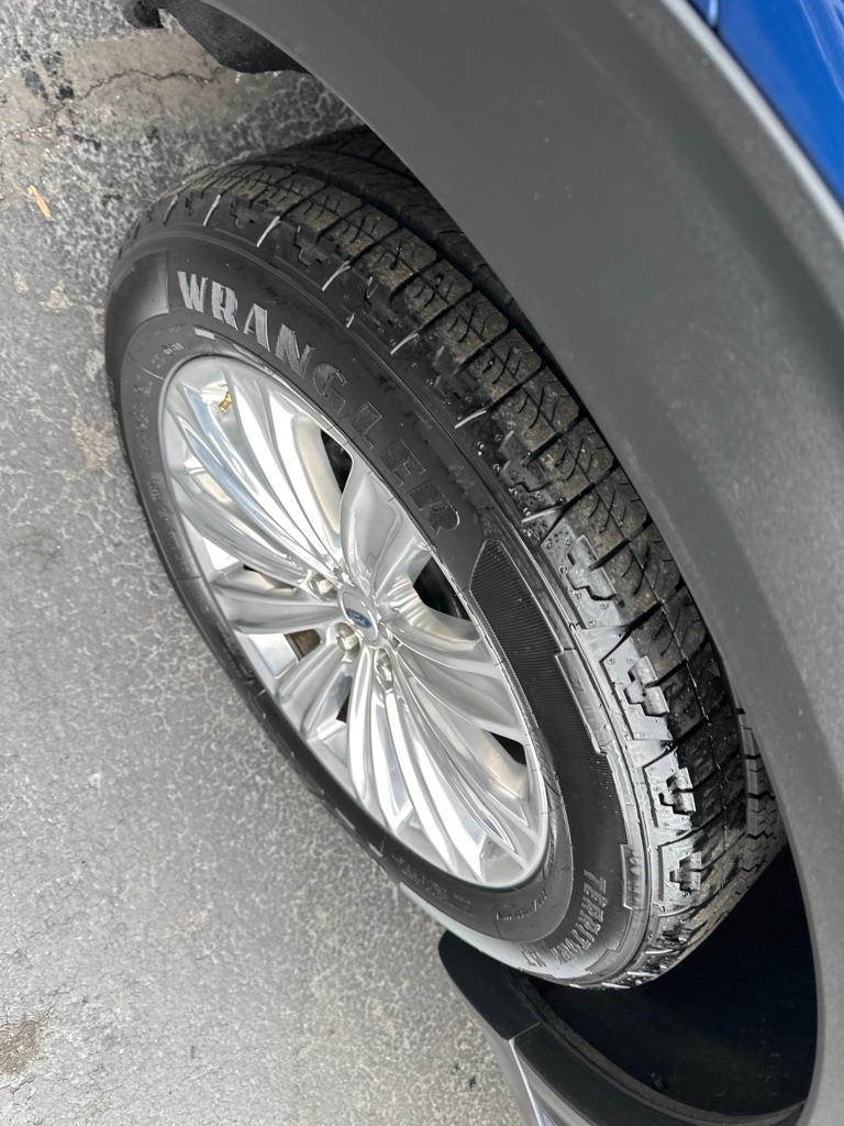 Ford Explorer Limited 4WD 2020