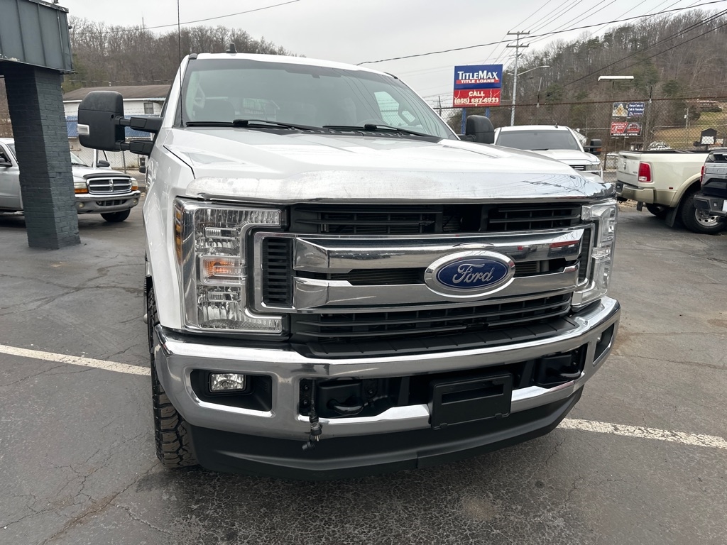 Ford Super Duty F-250 SRW King Ranch 4WD Crew Cab 8' Box 2019