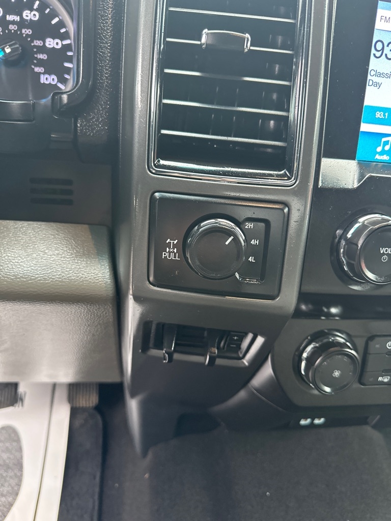 Ford Super Duty F-250 SRW King Ranch 4WD Crew Cab 8' Box 2019