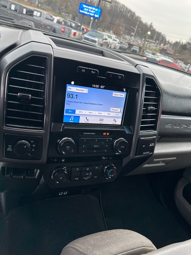 Ford Super Duty F-250 SRW King Ranch 4WD Crew Cab 8' Box 2019