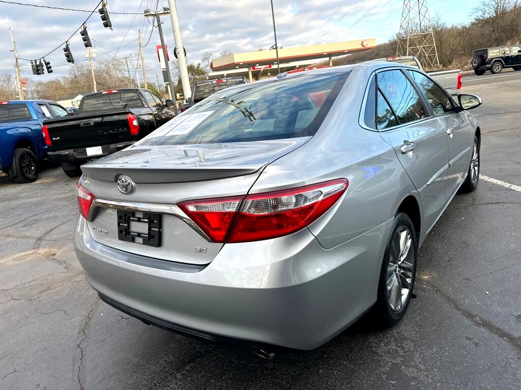 Toyota Camry 4dr Sdn I4 Auto SE w/Special Edition Pkg (Natl) 2016