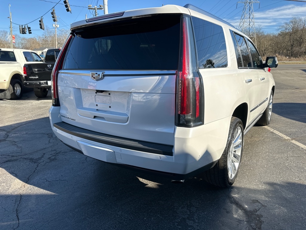 Cadillac Escalade 4WD 4dr Platinum 2017