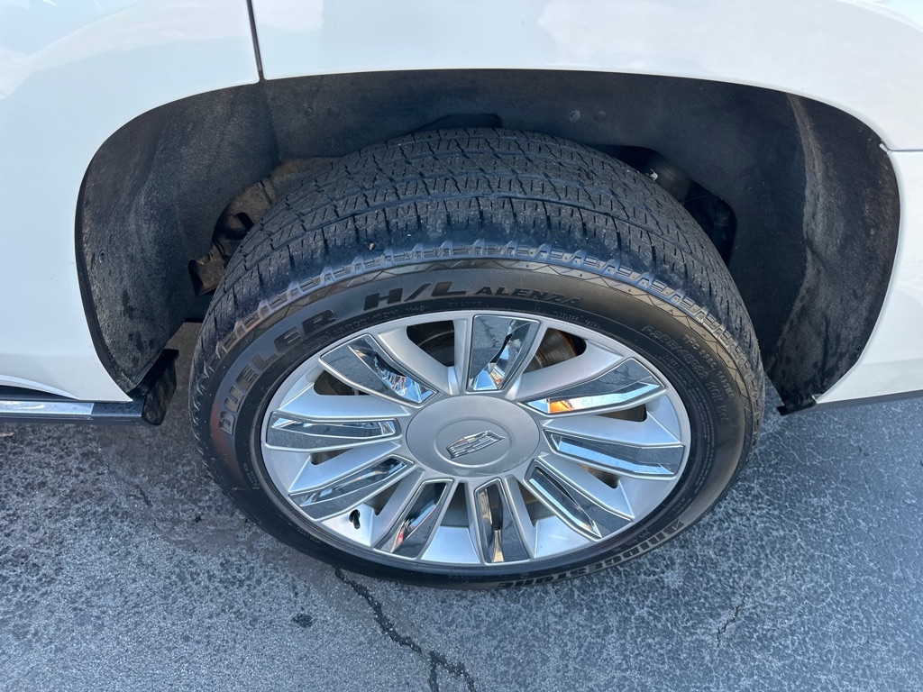 Cadillac Escalade 4WD 4dr Platinum 2017