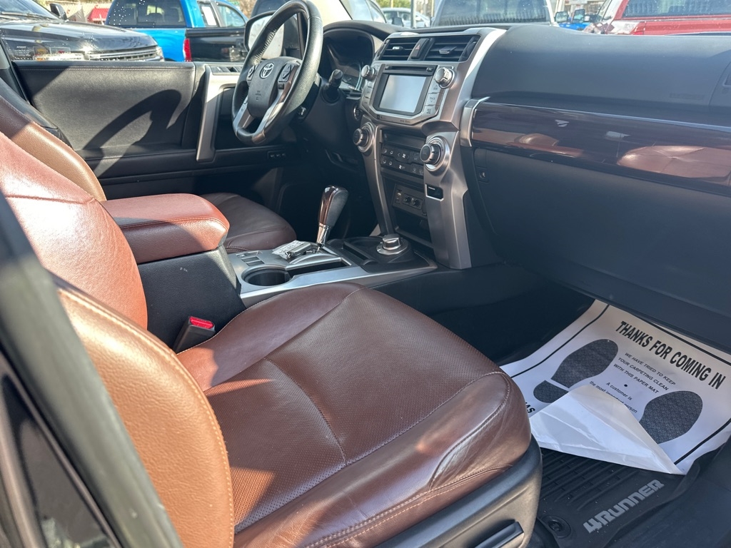 Toyota 4Runner 4WD 4dr V6 Trail Premium (Natl) 2016