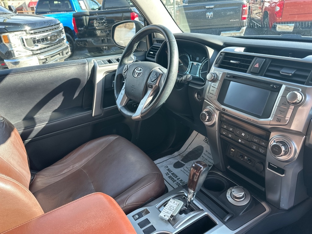 Toyota 4Runner 4WD 4dr V6 Trail Premium (Natl) 2016