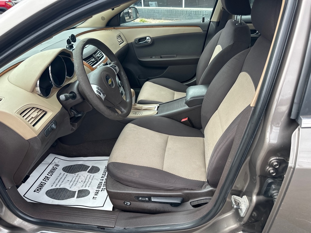 Chevrolet Malibu 4dr Sdn LT w/1LT 2011