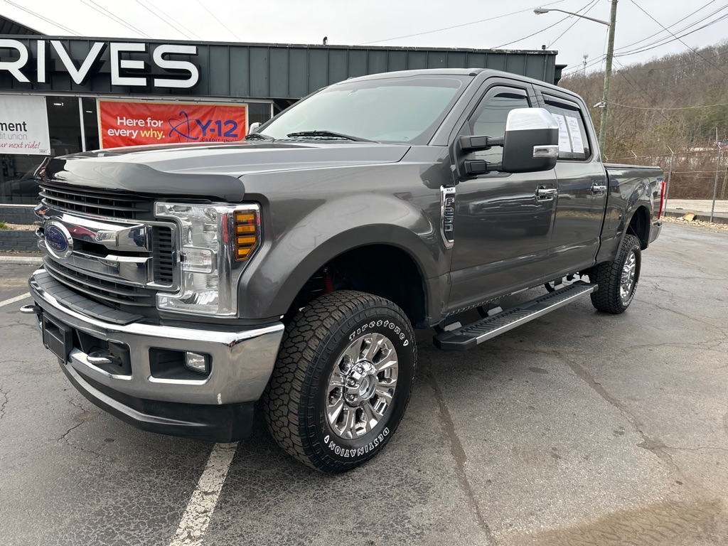 2018 Ford F-250 Super Duty XLT's photo