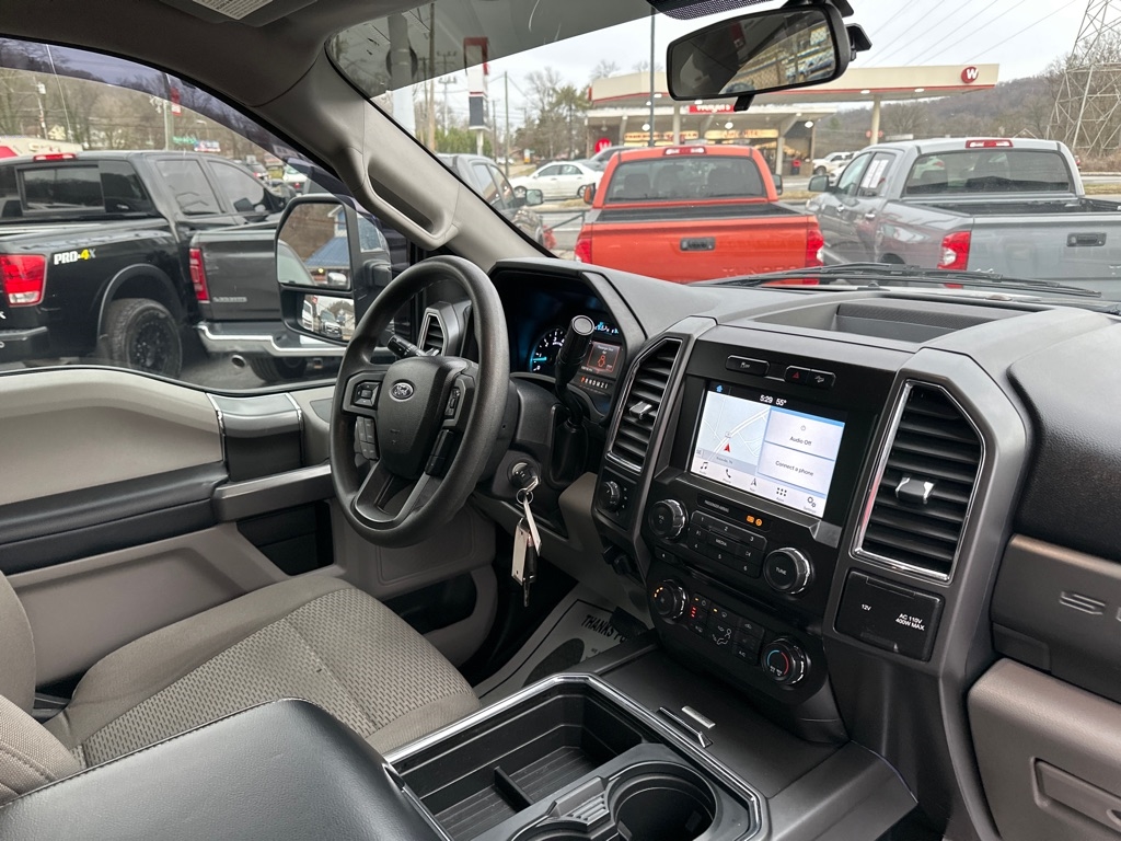 Ford Super Duty F-250 SRW King Ranch 4WD Crew Cab 8' Box 2018