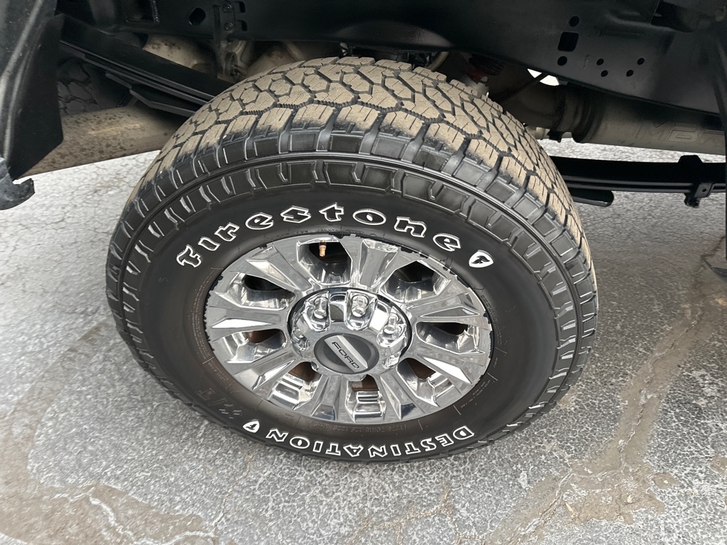 Ford Super Duty F-250 SRW King Ranch 4WD Crew Cab 8' Box 2018