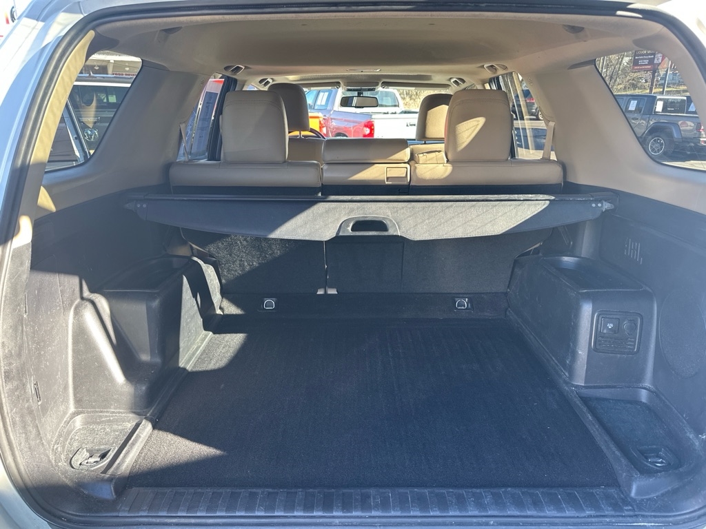 Toyota 4Runner TRD Off Road Premium 4WD (Natl) 2017