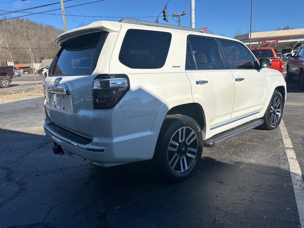 Toyota 4Runner TRD Off Road Premium 4WD (Natl) 2017