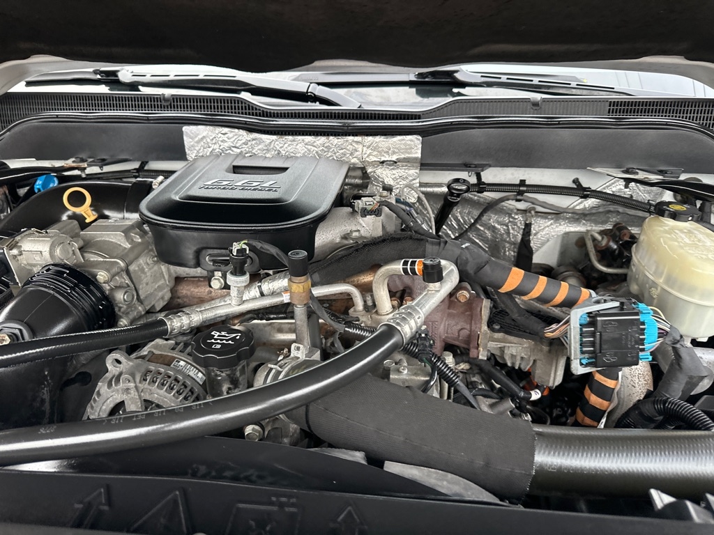 Chevrolet Silverado 3500HD 4WD Crew Cab 153.7" High Country 2016