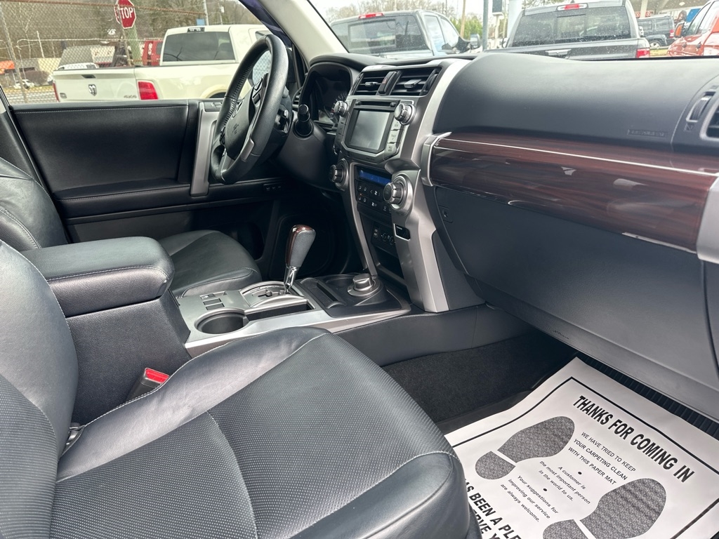 Toyota 4Runner TRD Off Road Premium 4WD (Natl) 2018