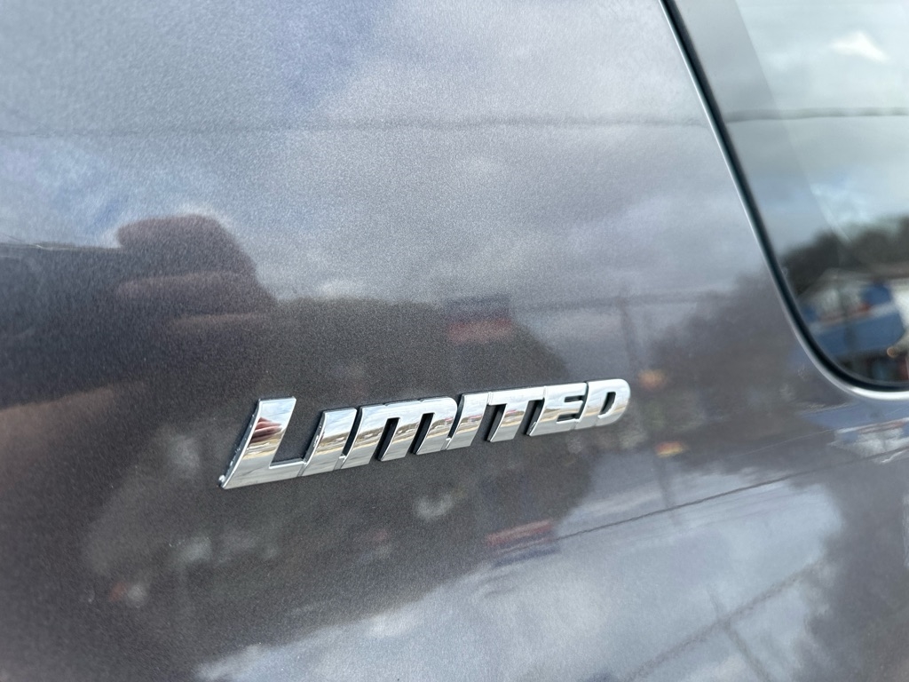 Toyota 4Runner TRD Off Road Premium 4WD (Natl) 2018