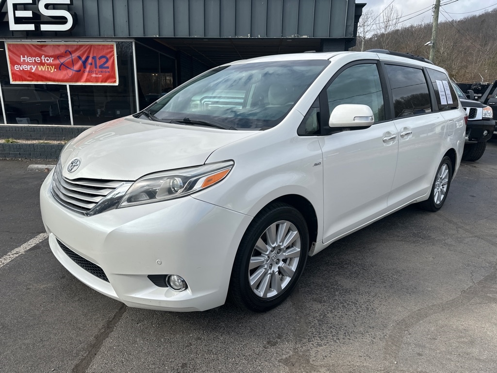 Toyota Sienna Limited Premium AWD 7-Passenger (Natl) 2017