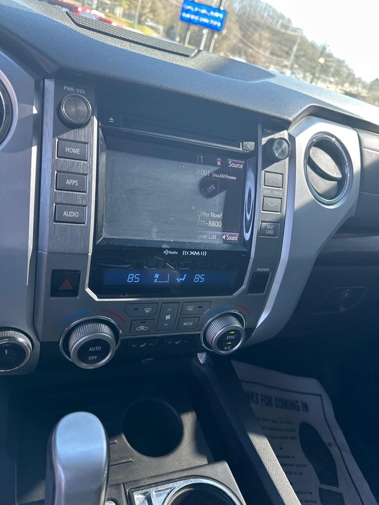 Toyota Tundra 4WD Truck CrewMax 5.7L FFV V8 6-Spd AT LTD (Natl) 2014