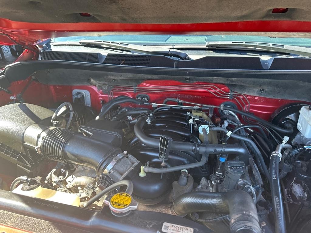 Toyota Tundra 4WD Truck CrewMax 5.7L FFV V8 6-Spd AT LTD (Natl) 2014