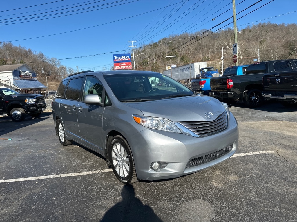 Toyota Sienna Limited Premium AWD 7-Passenger (Natl) 2017